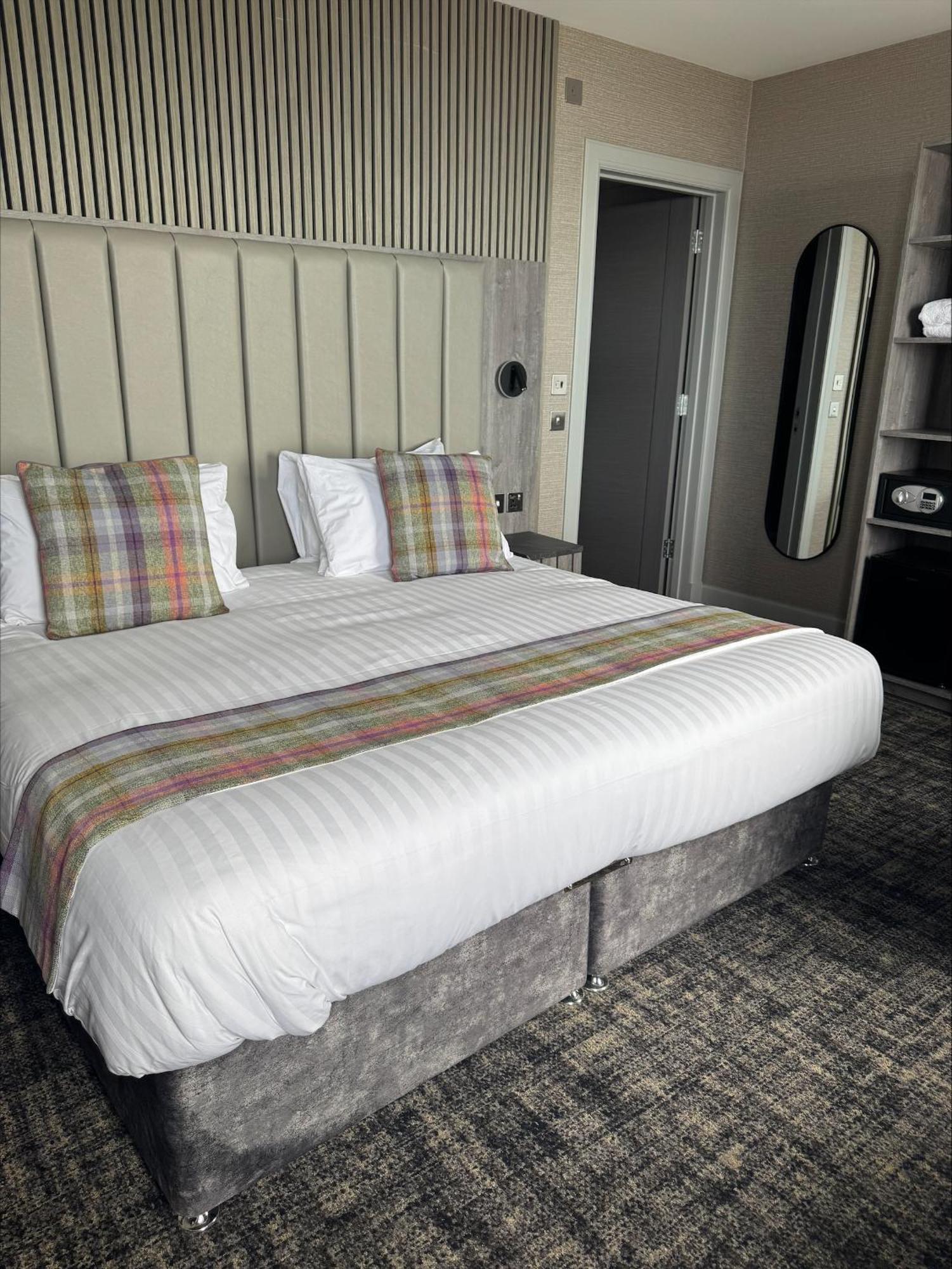 The Knowes Hotel & Restaurant Macduff Екстериор снимка